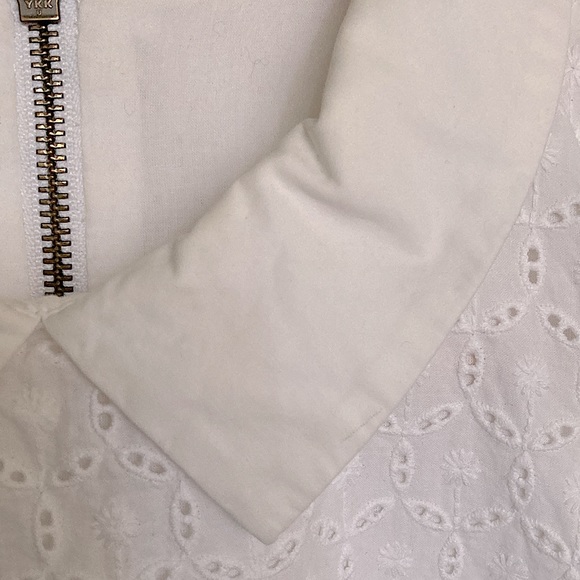 Eyelet embroidered tunic dress from Bodybag by Jude, Made in Montreal 🇨🇦 - Picture 4 of 6